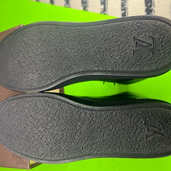 Louis Vuitton Speaker Sneakers Patent Leather trainers size 9. US Size 10 - Picture 9 of 12